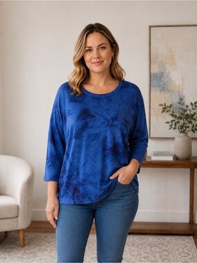Relaxed Scoop-Neck Long Sleeve Top in Deep Blue Tie-Dye